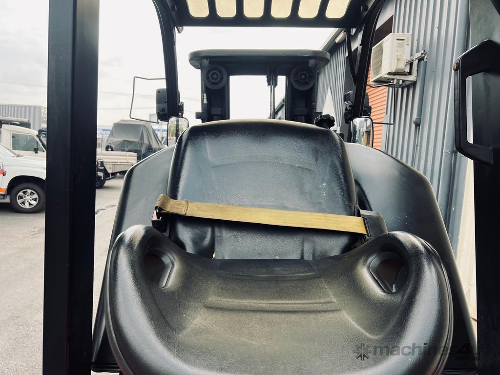 Used 3000kg Diesel Forklift